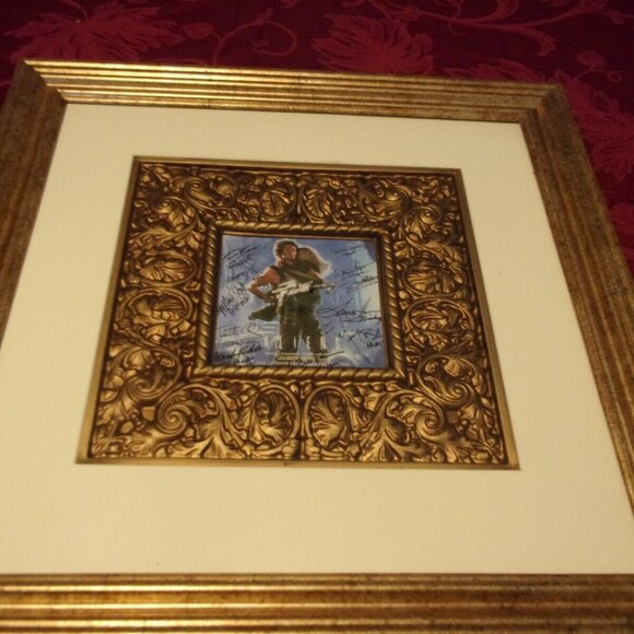sz15.25x15.25 CAST AUTOGRAPHED ALIENS 1986 REPRINT IN MATTED VTG FRAME SI 418